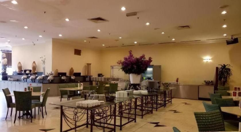 Hotel International