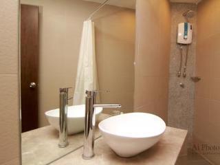 Hotel The Marque 3*