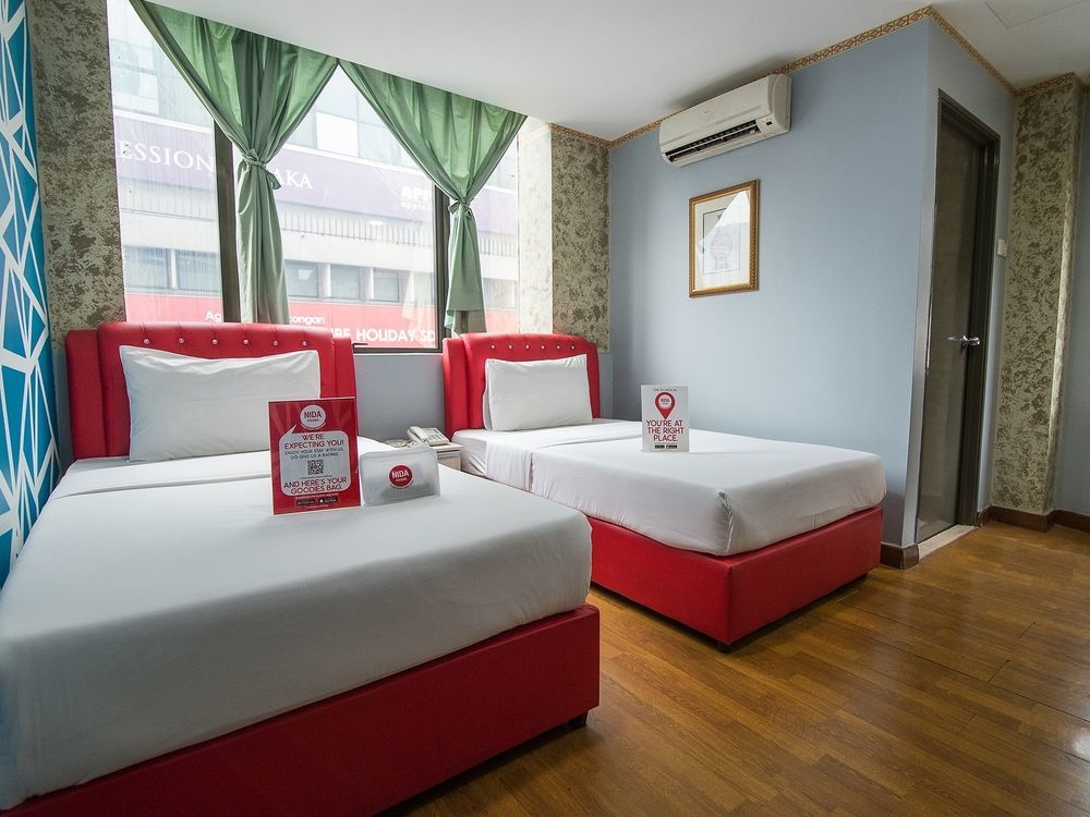 Nida Lot 10 Sultan Ismail Hotel 2*