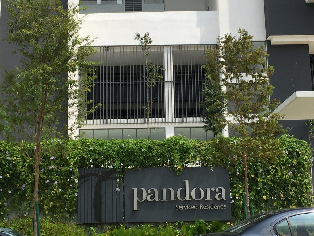 Pandora Iman Mukmin Kuala Lumpur