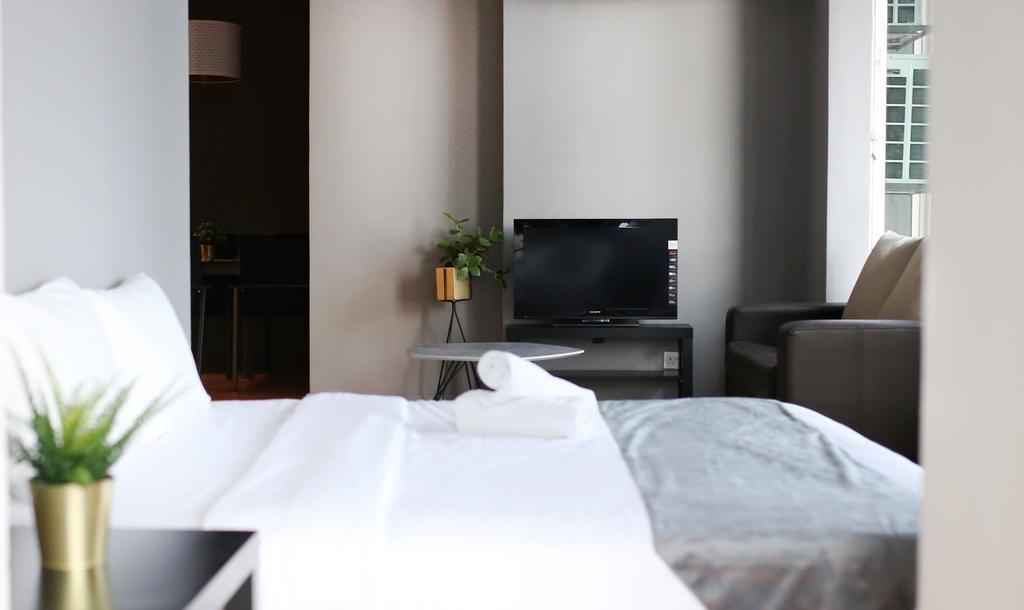 The Belmore Parkview Service Suites Apartment *