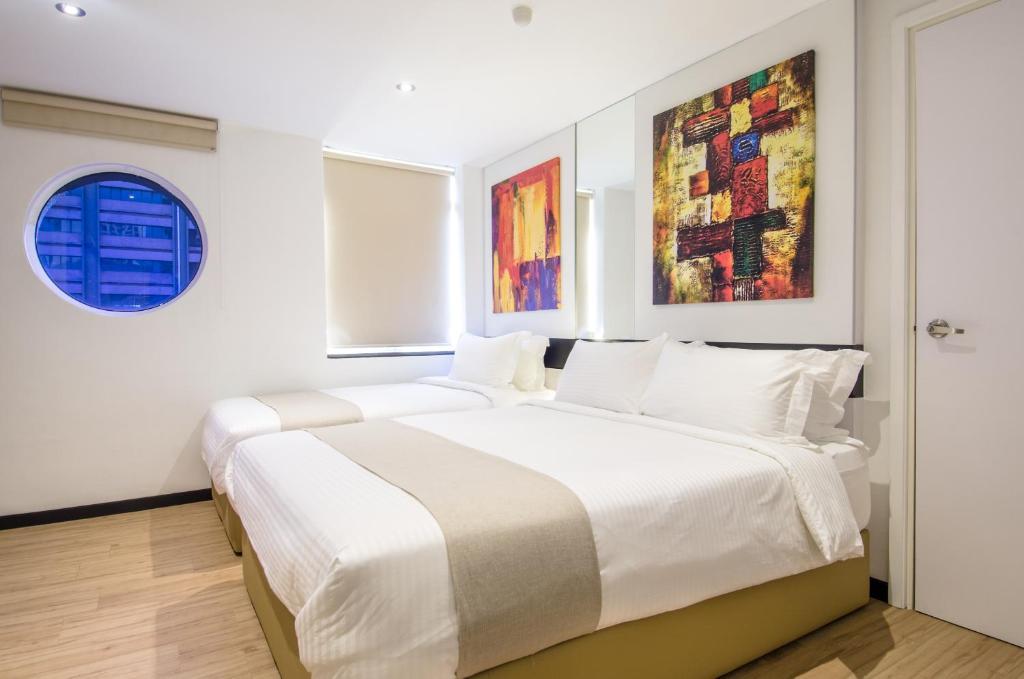 Hotel 12fly 3*