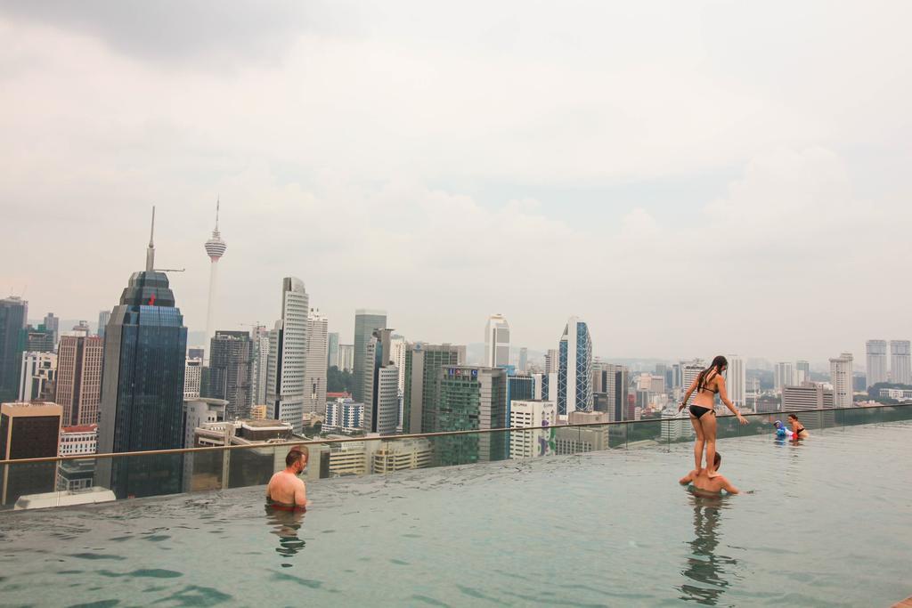 Kl Skyview Family Suites @ Regalia Kuala Lumpur