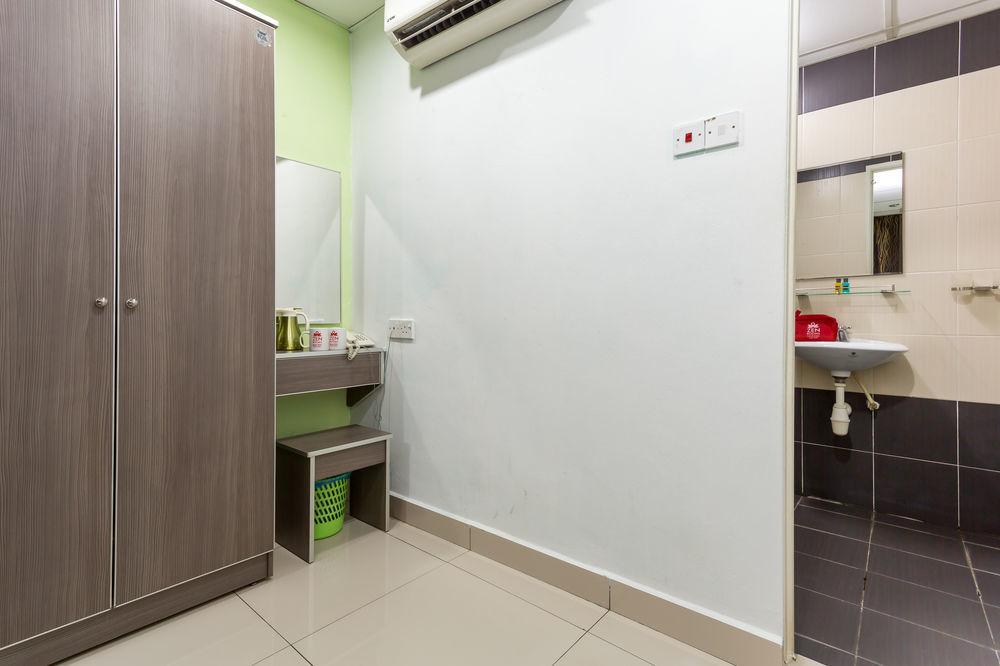 Zen Off Changkat Hotel