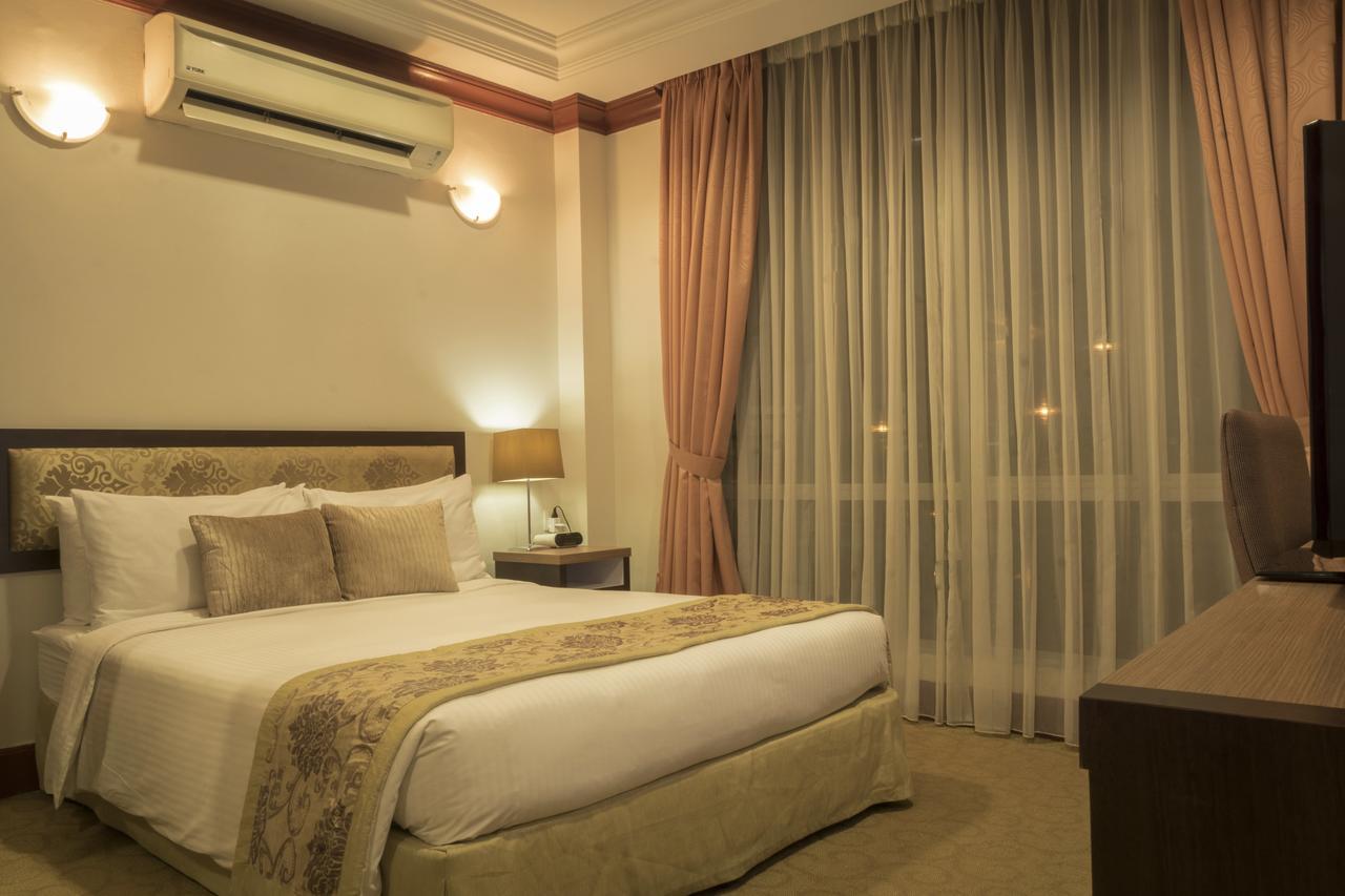 The Regency Scholar's Hotel 3*