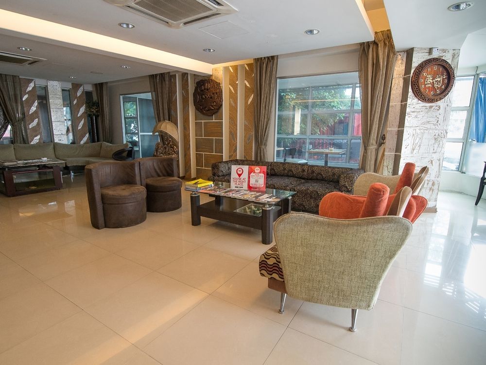 Nida Sunway Putra Mall Elegance 3*
