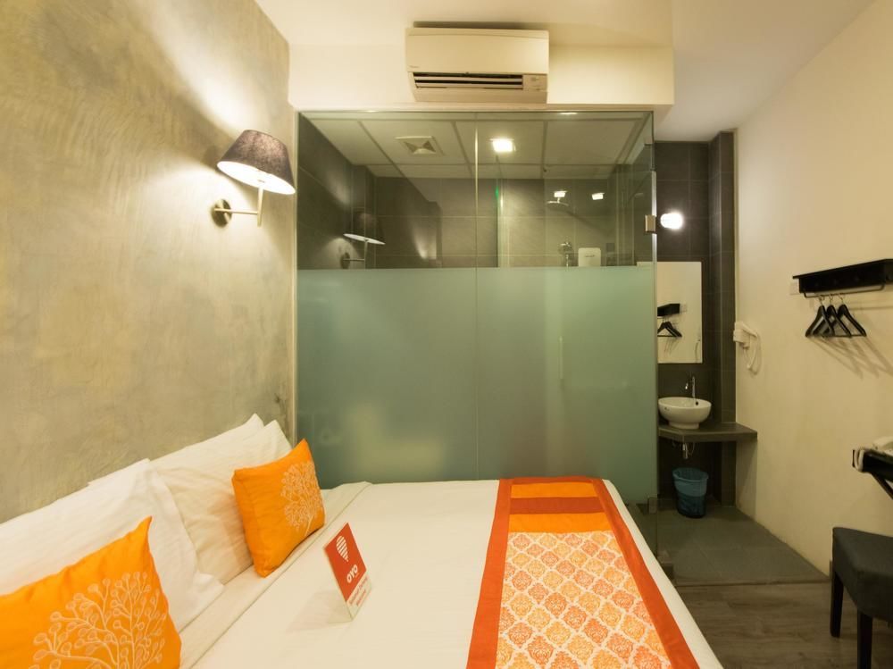 Oyo Premium Times Square 3*