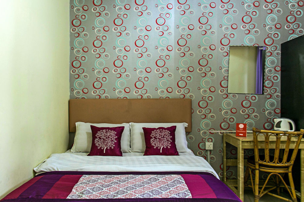 Oyo Imbi Chocolate Kingdom Hotel 3*