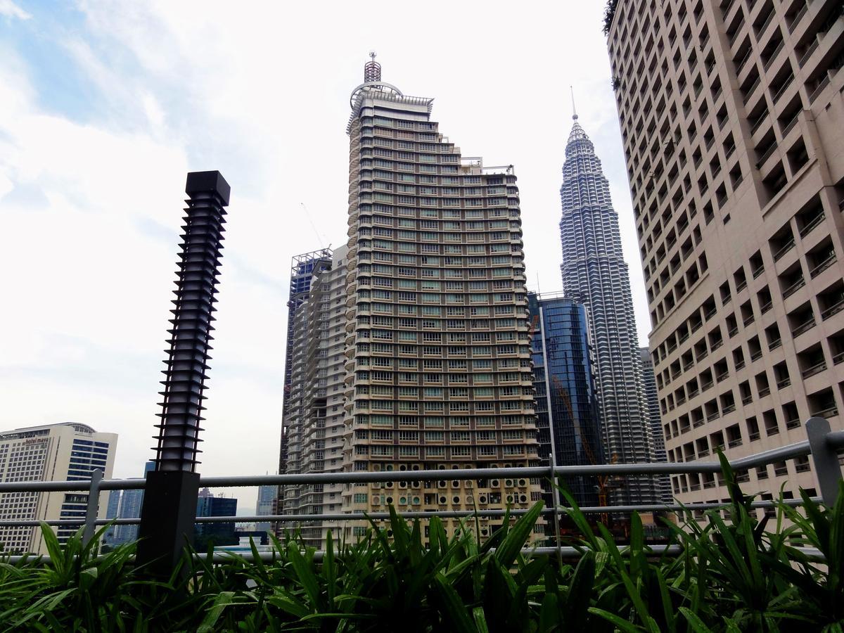 Livingspace @ Parkview 3*