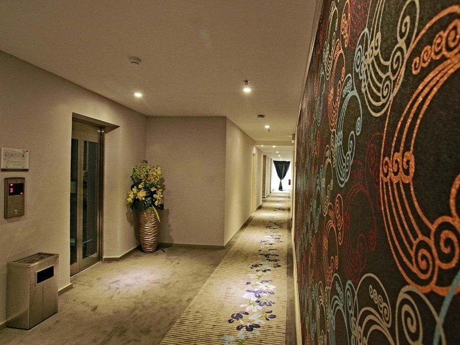 99 Hotel