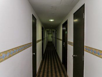Nida Lot 10 Sultan Ismail 2*