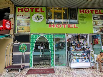 Nida Lot 10 Sultan Ismail