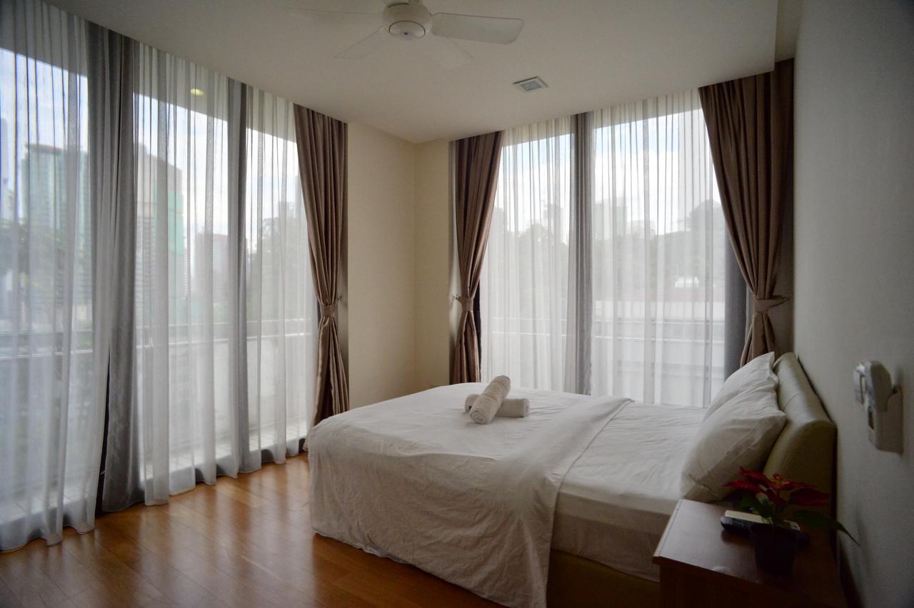 Capsquare Apartment