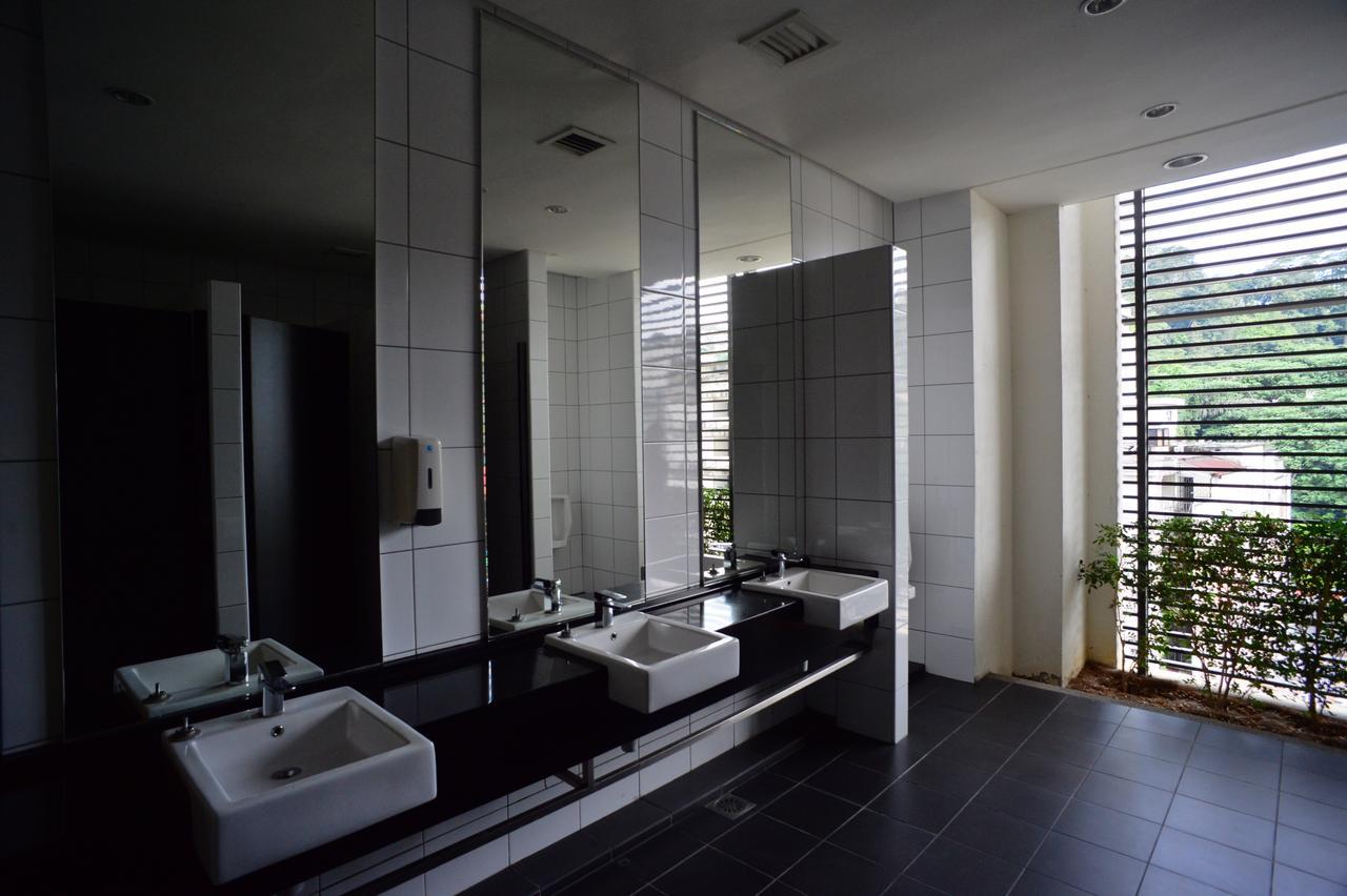 Capsquare Apartment