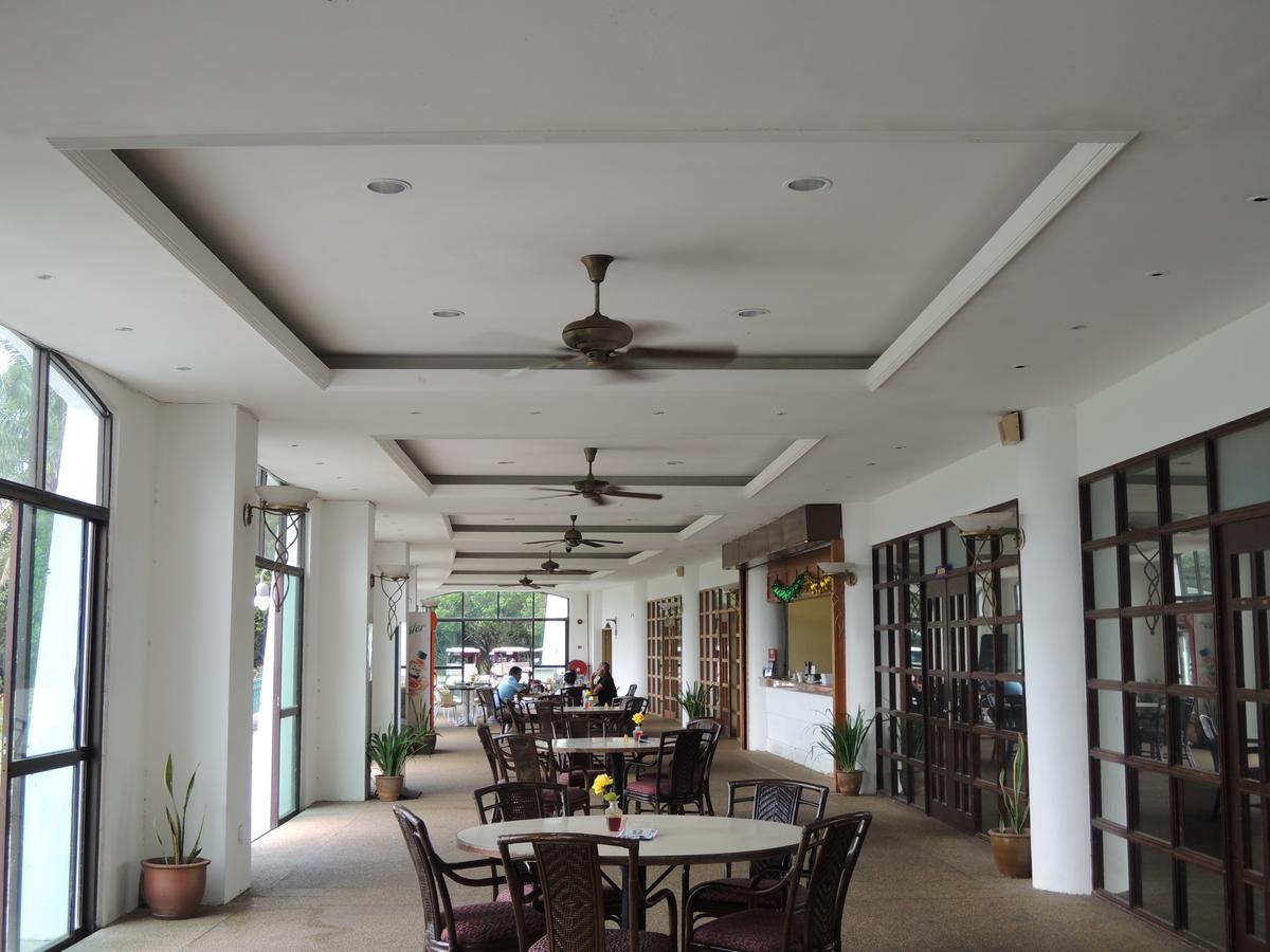 Bukit Beruntung Golf & Country Resort