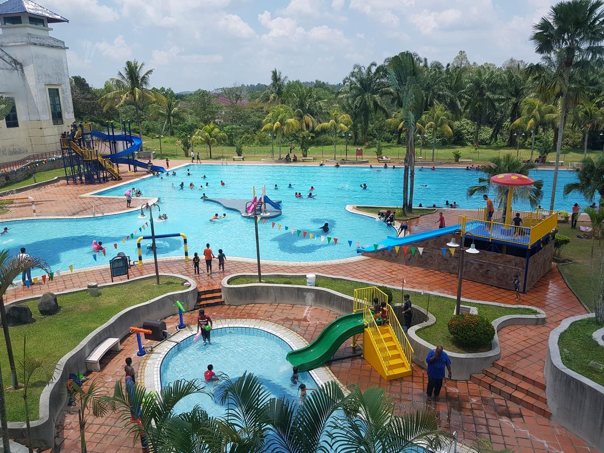 Bukit Beruntung Golf & Country Resort Kuala Lumpur