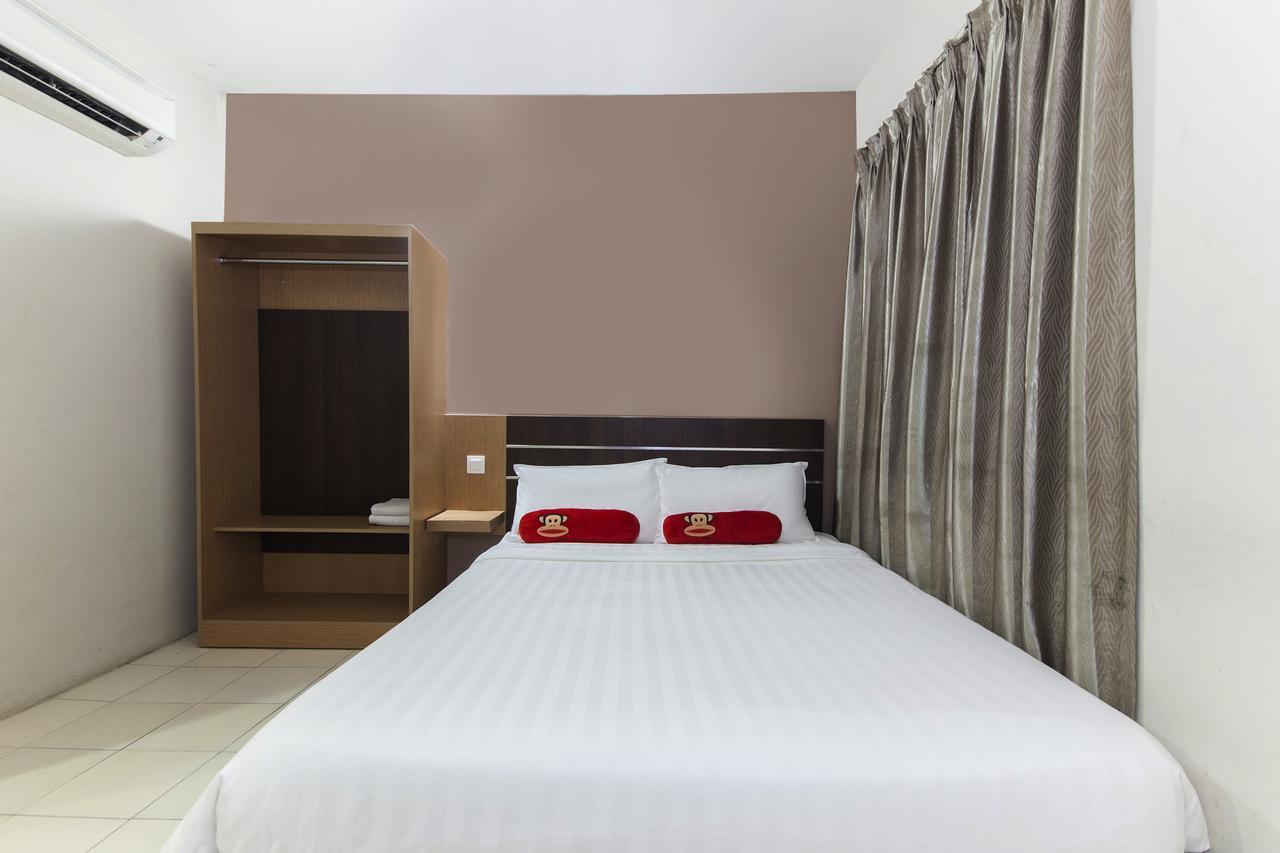 Smart Boutique Hotel 3*