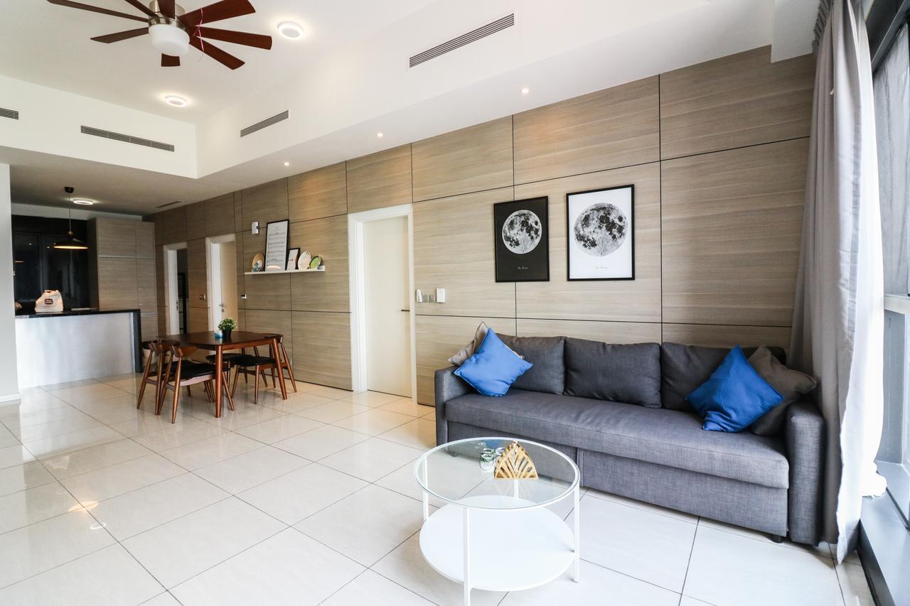 Apartment Victoria M City *