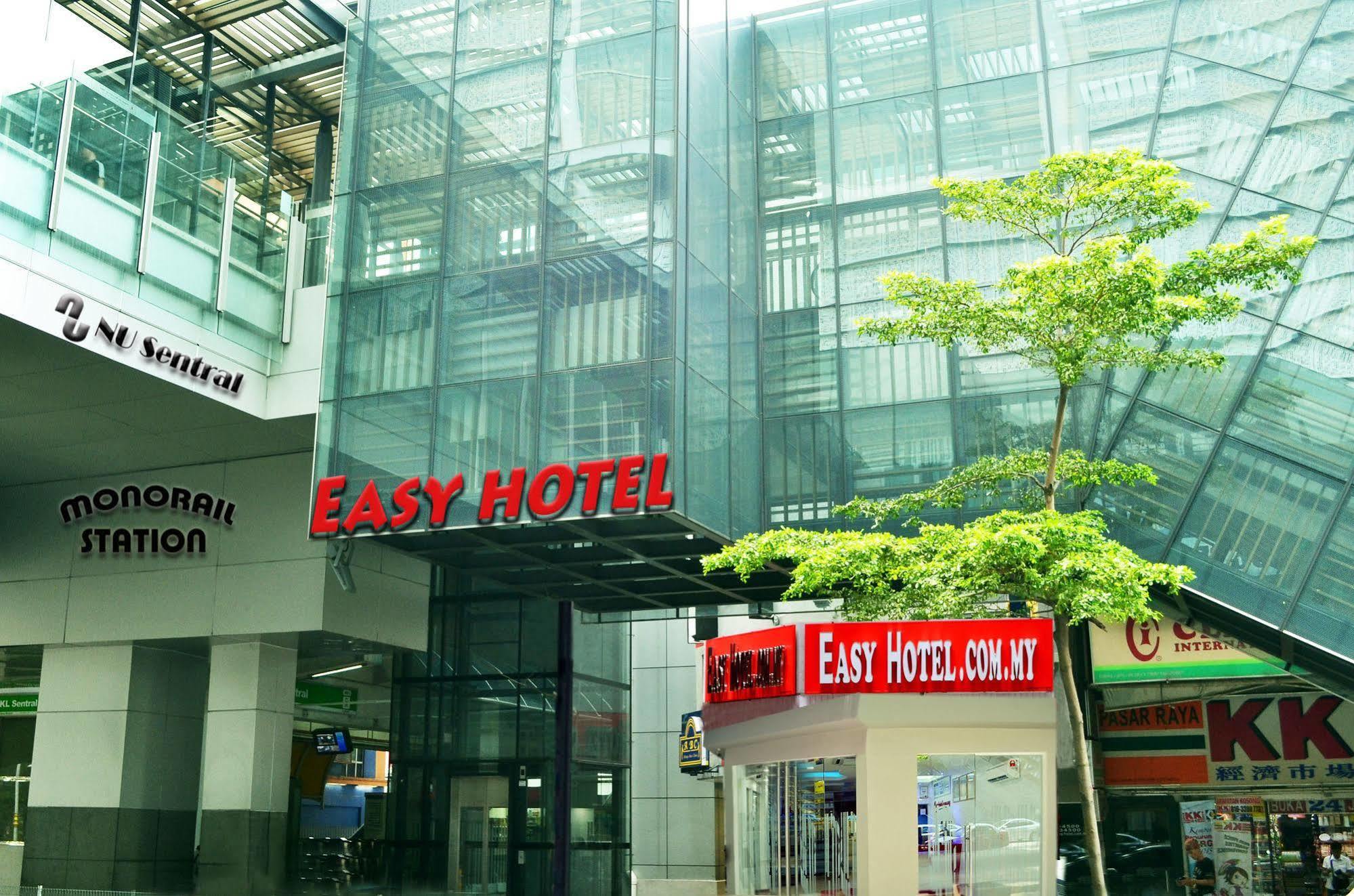 Hotel Essy Kl Sentral 3*