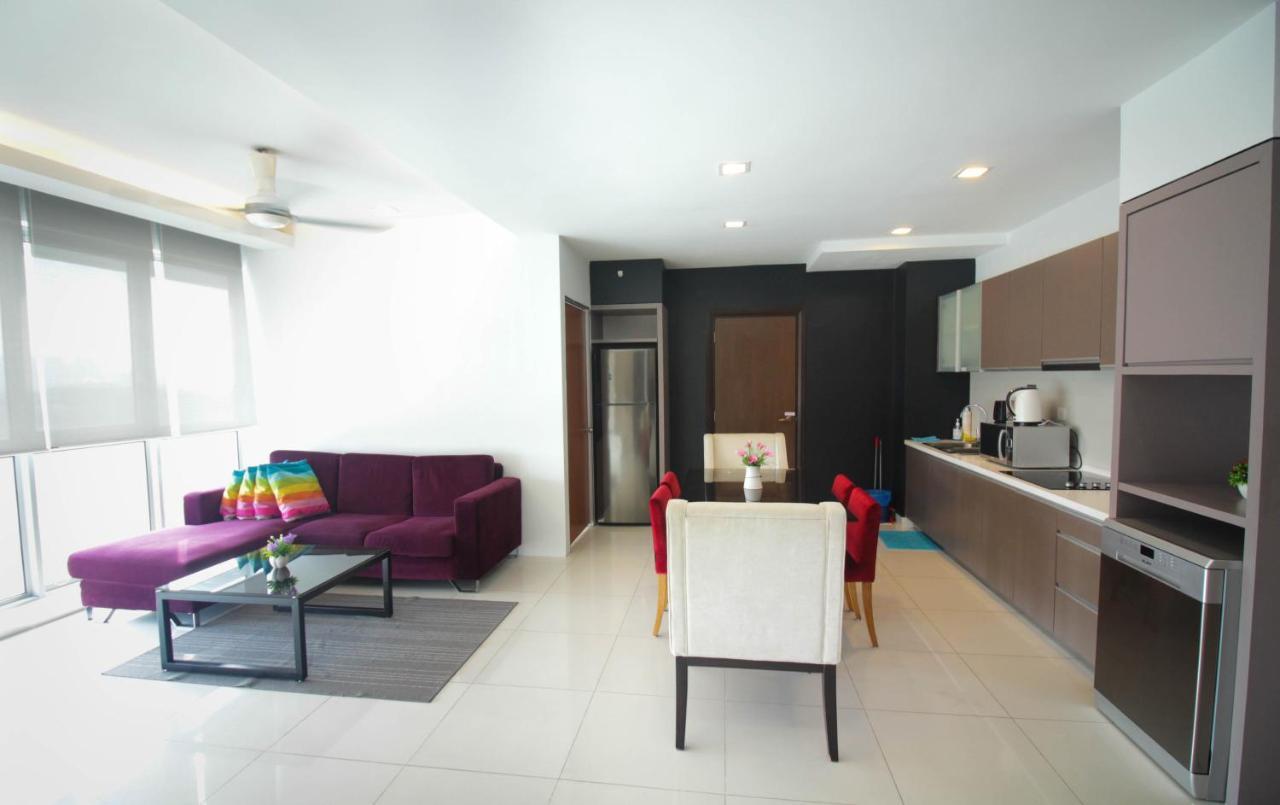 Kl Skyview Family Suites @ Regalia Căn hộ Kuala Lumpur