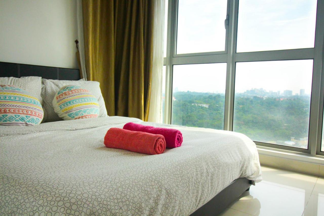 Kl Skyview Family Suites @ Regalia * Kuala Lumpur