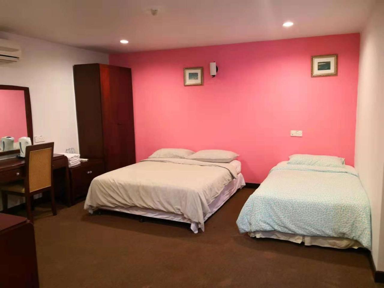 1312 Hotel