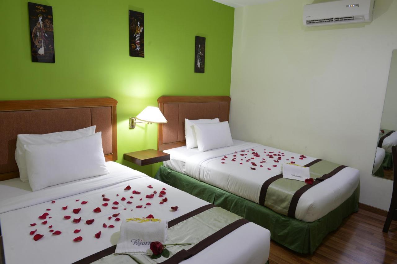 Bjorn Boutique Wangsa Maju 3*