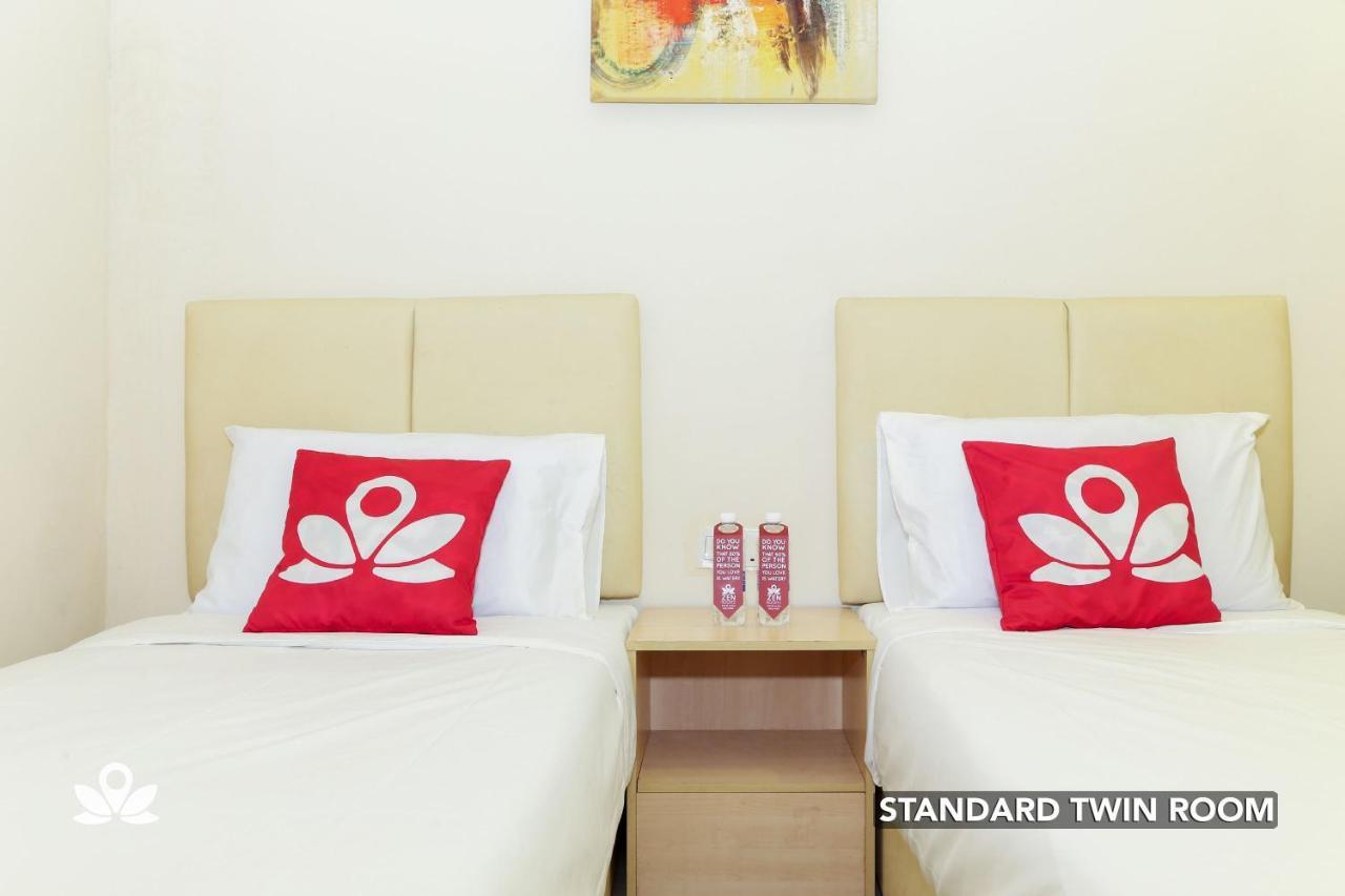 Charisma Economy hotel