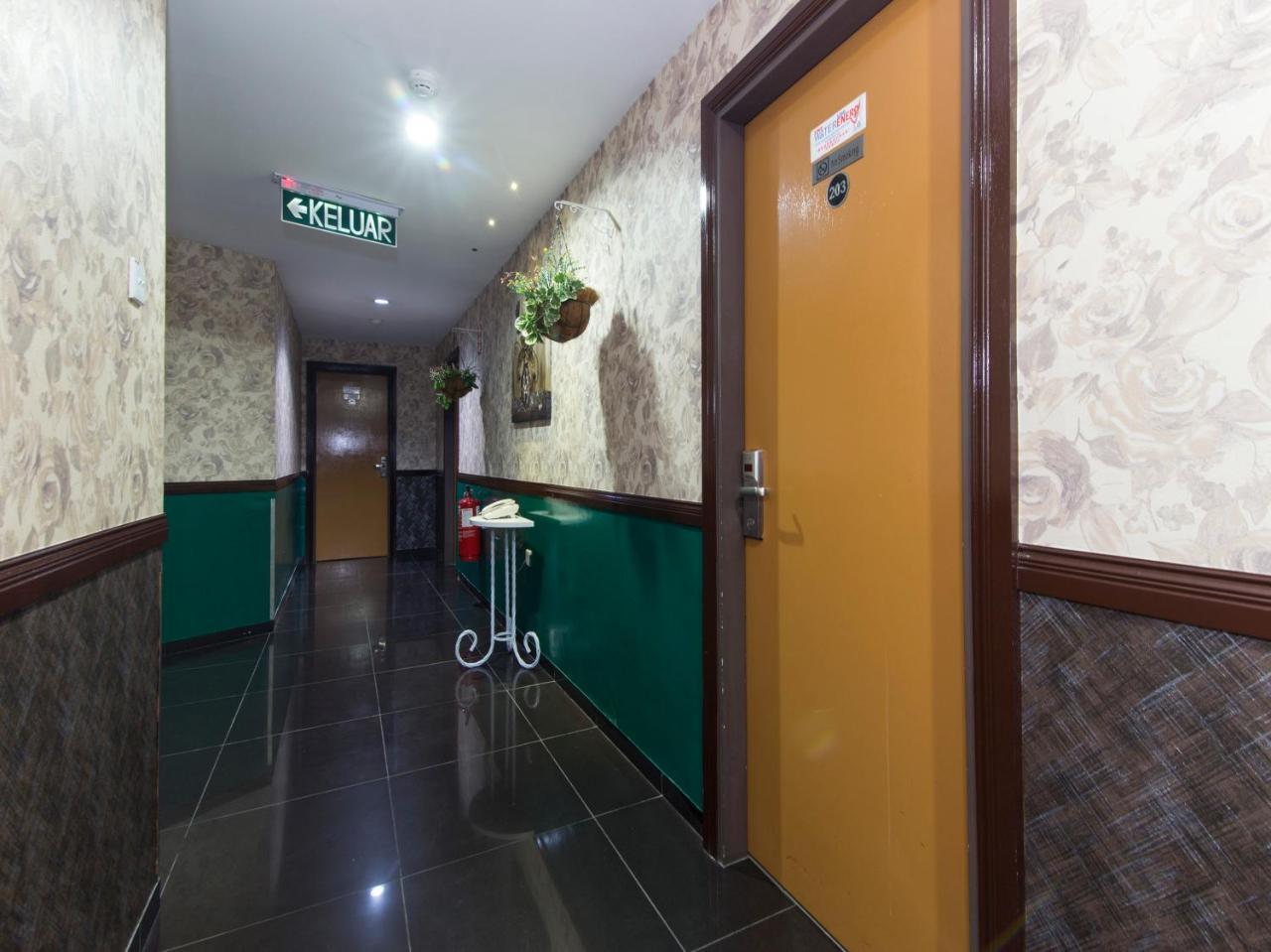 Oyo 600 Est Hotel