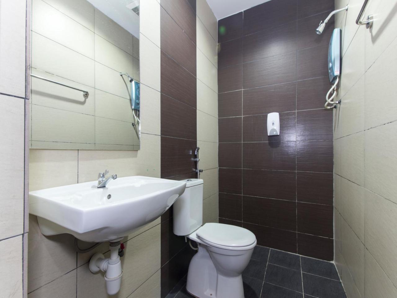 Oyo 600 Est Hotel Kuala Lumpur