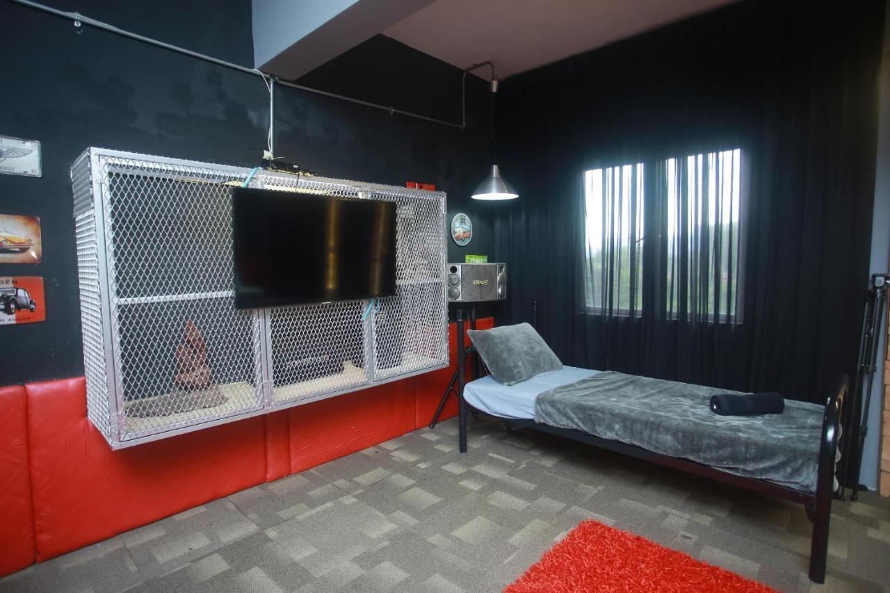 Bunker & Restaurant Kuala Lumpur
