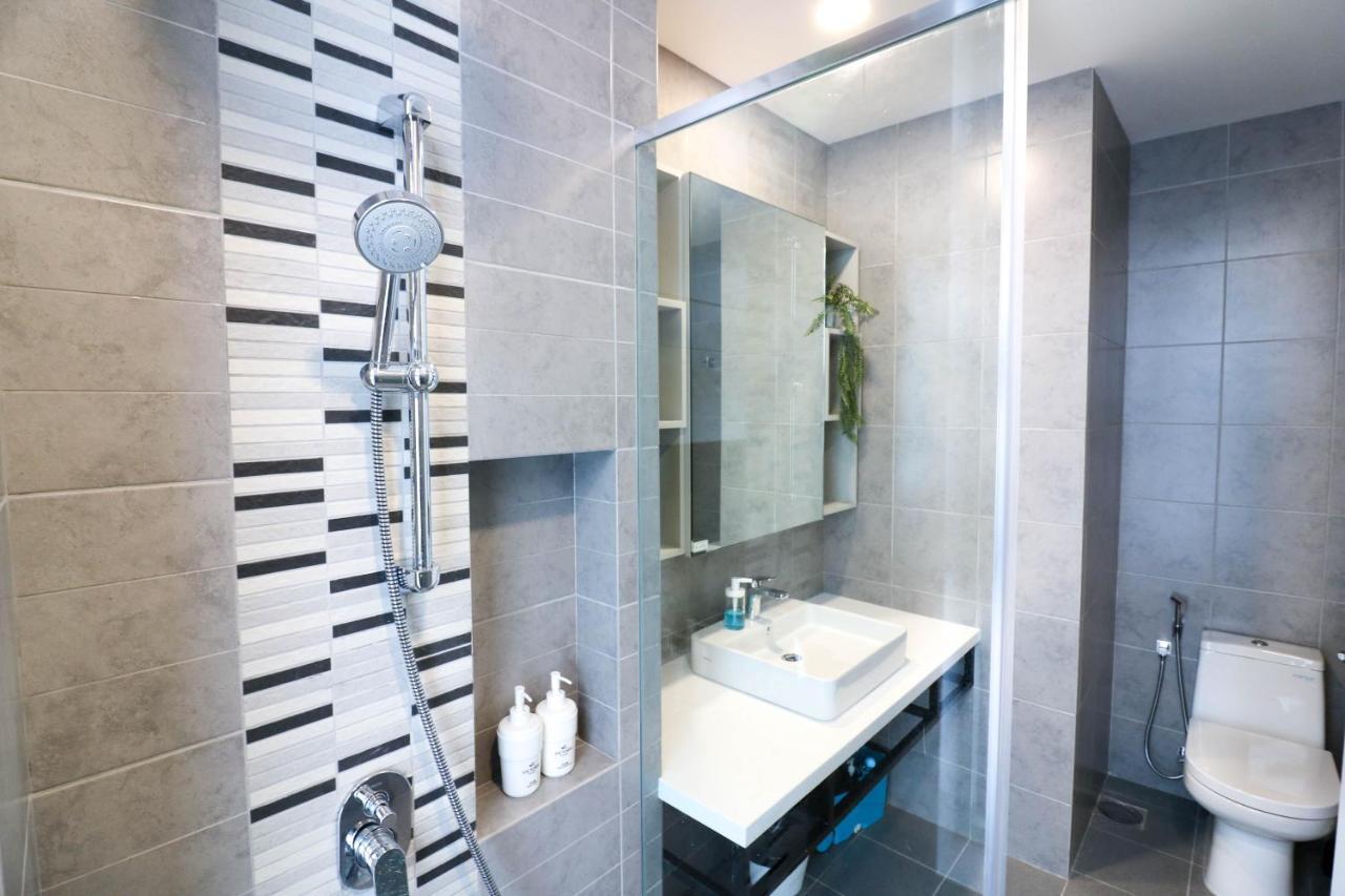Victoria Robertson Apartment Kuala Lumpur