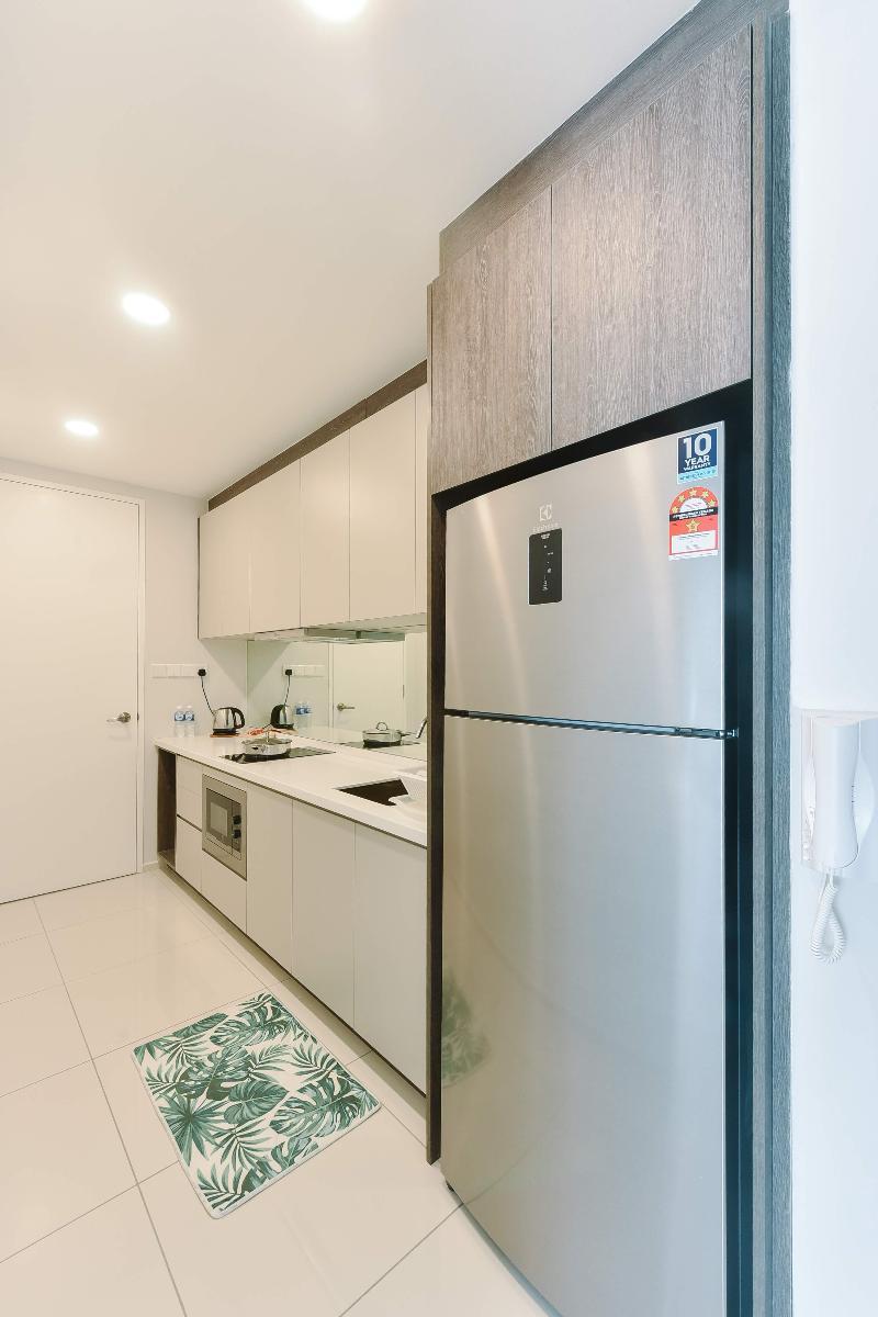 Robertson Premier By Subhome
