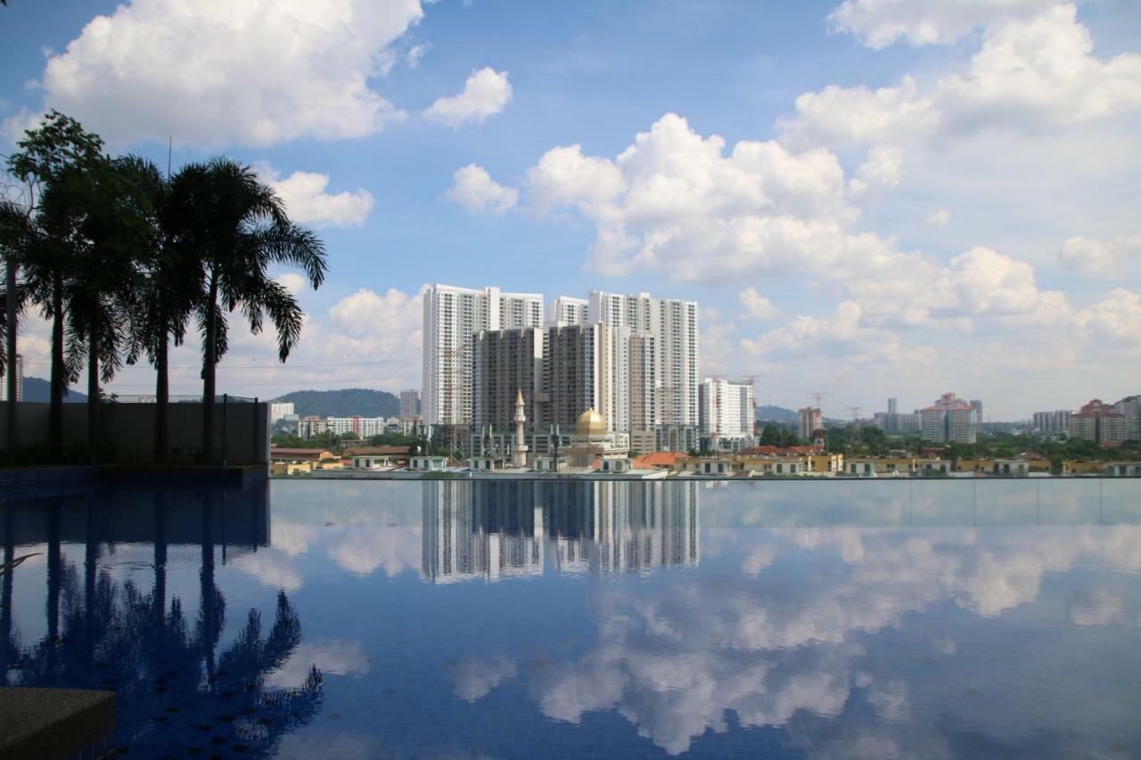 Apartment Victoria Sentrio Suites