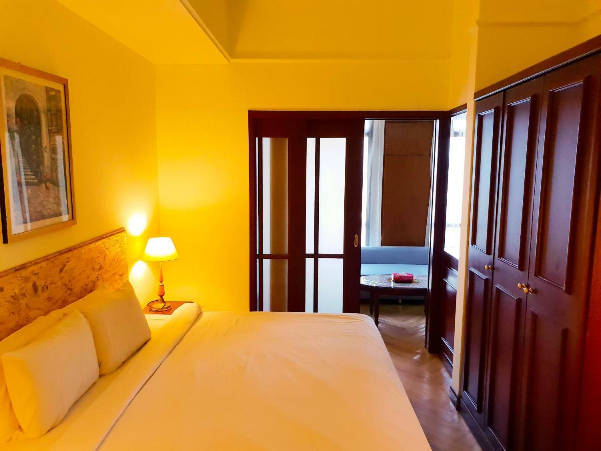 Hotel Ts Service Suites At Times Square 4*
