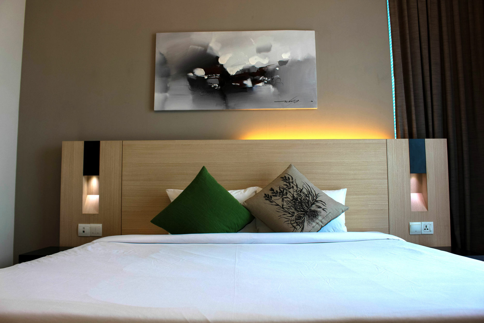 Hotel The Manor Luxury & 3*