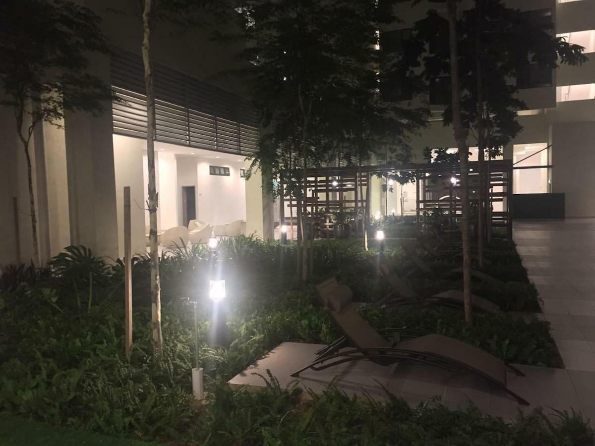 Apartment Vim 3 At Bdr Menjalara Near Eateries & Mall, Free Parking Kuala Lumpur