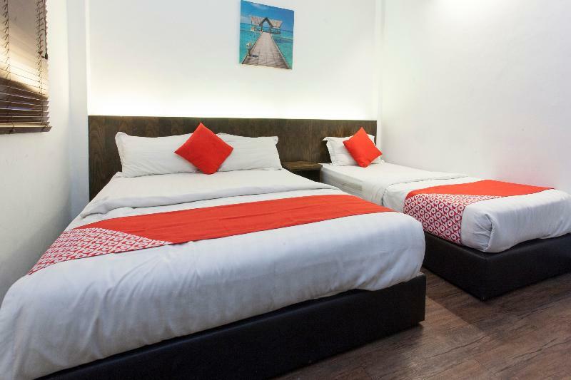 Hotel Oyo 724 Madras 2*