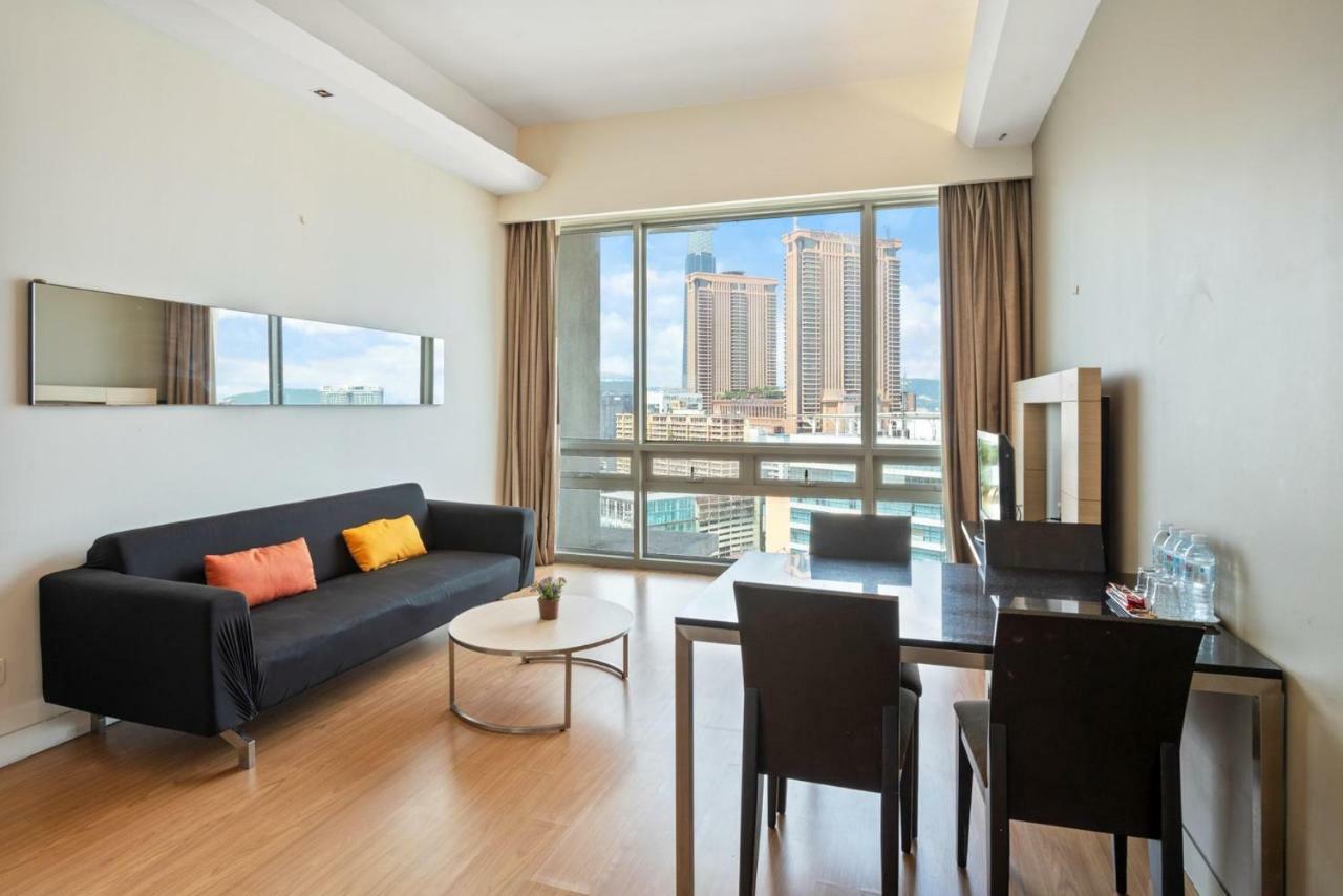 Greystone Haus @ Swiss Garden Residences Apartment