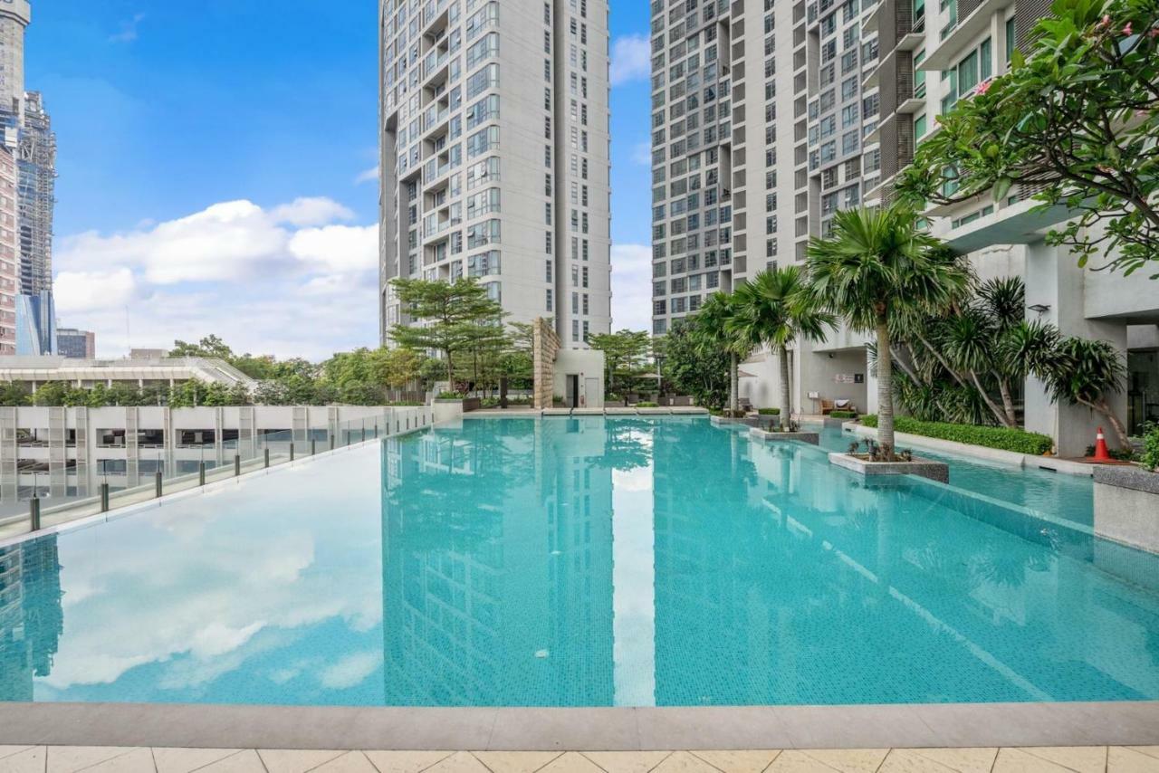 Greystone Haus @ Swiss Garden Residences