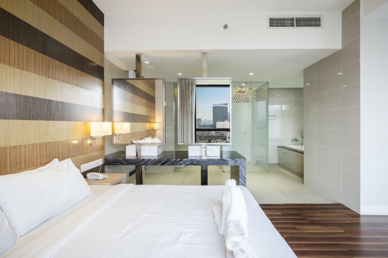 Greystone Haus D Majestic Place Apartment