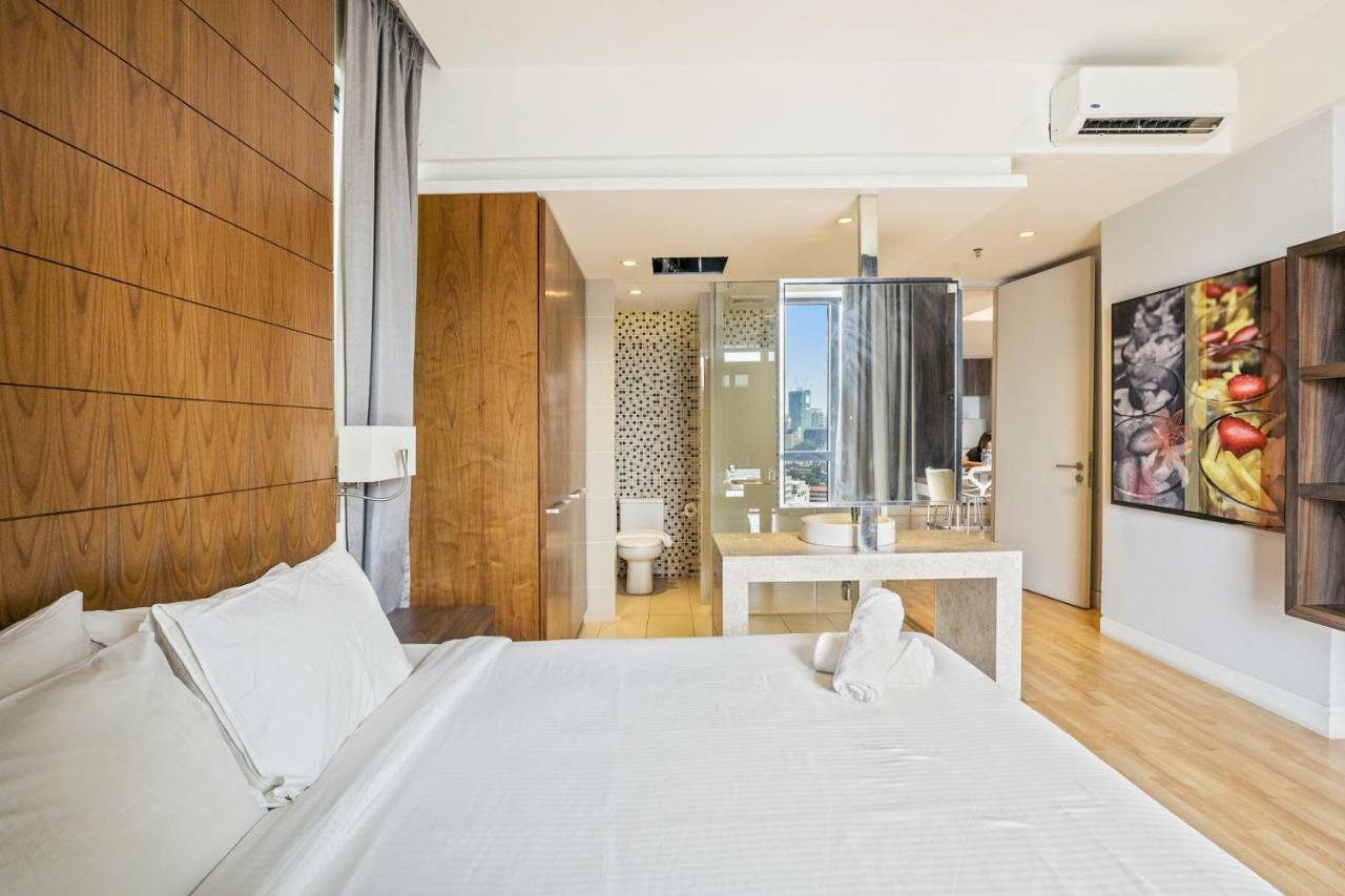 Greystone Haus D Majestic Place Apartment
