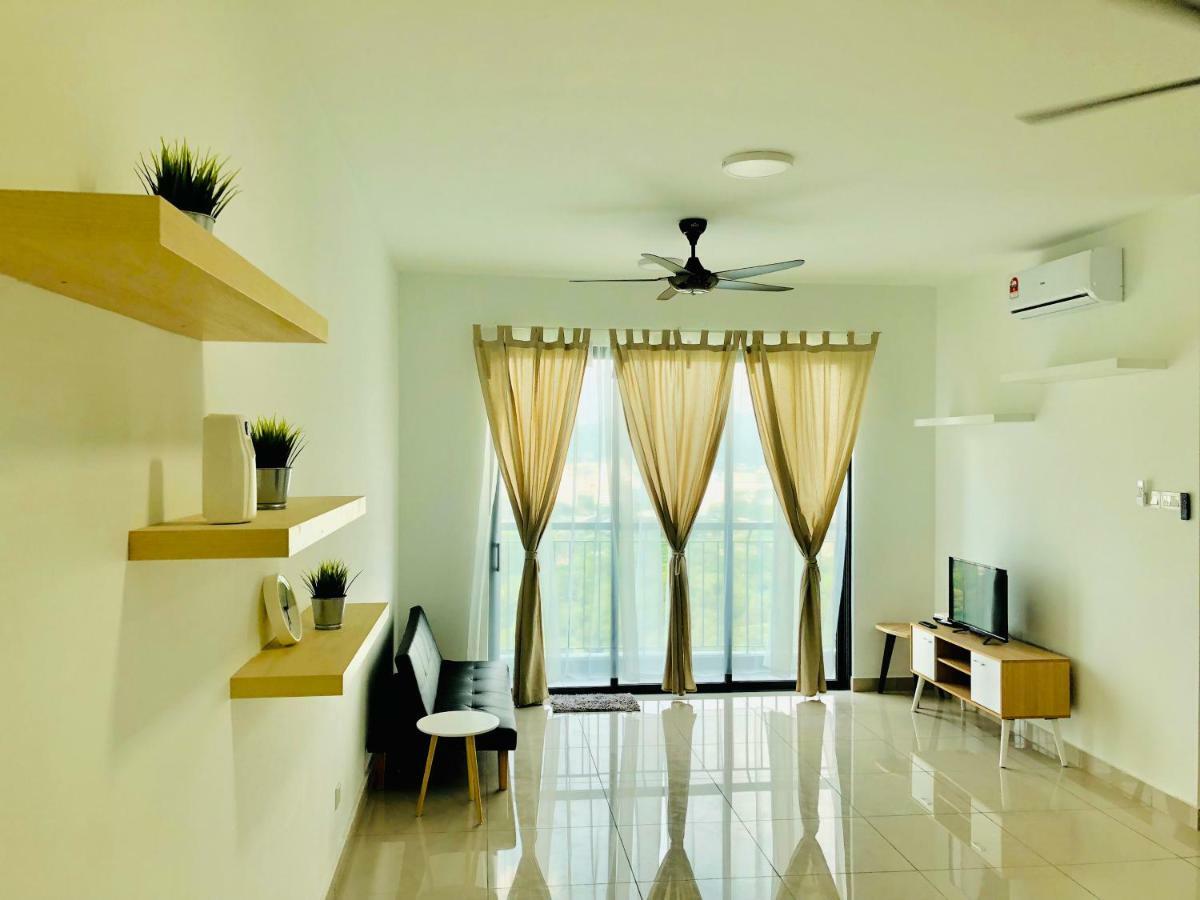 Parkhill Apartment- Apartment