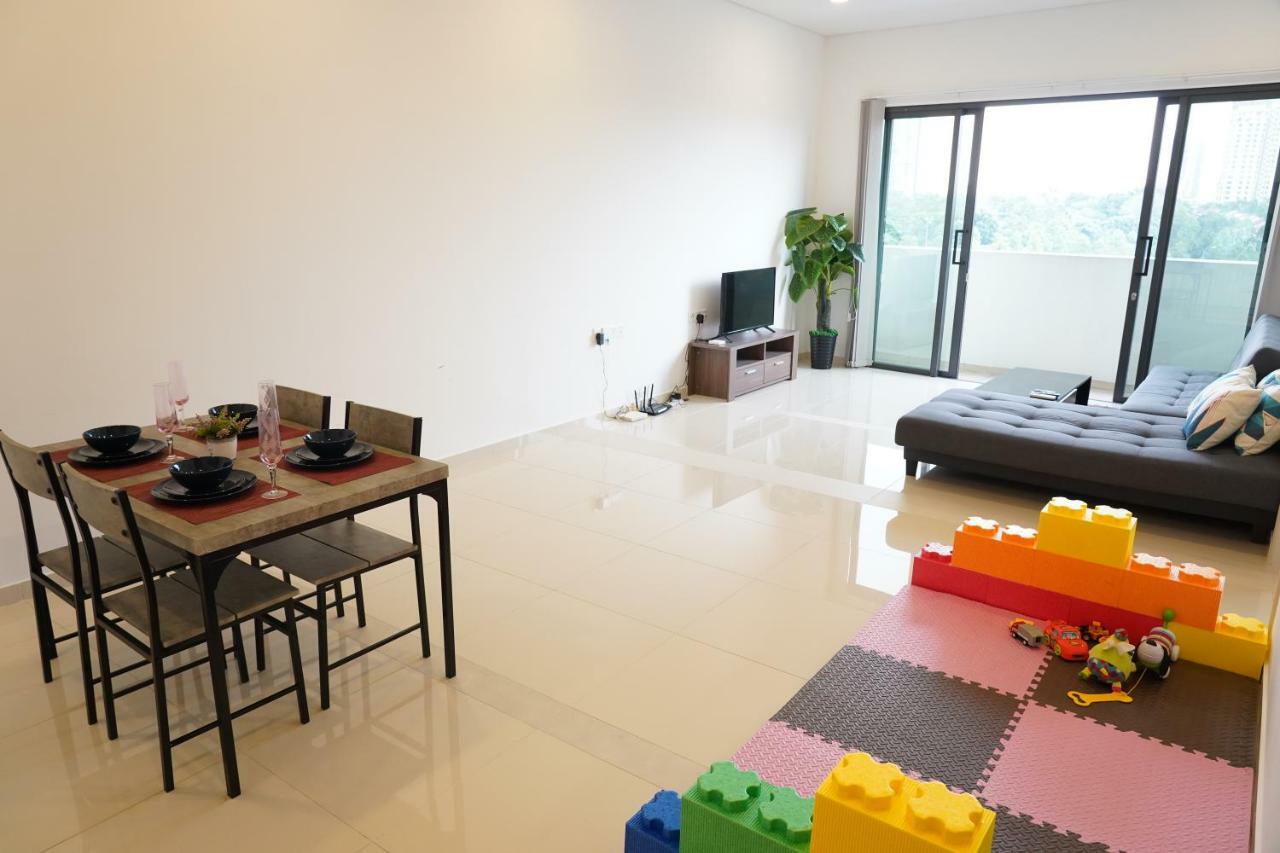 Lulu In Desa Parkcity Kuala Lumpur