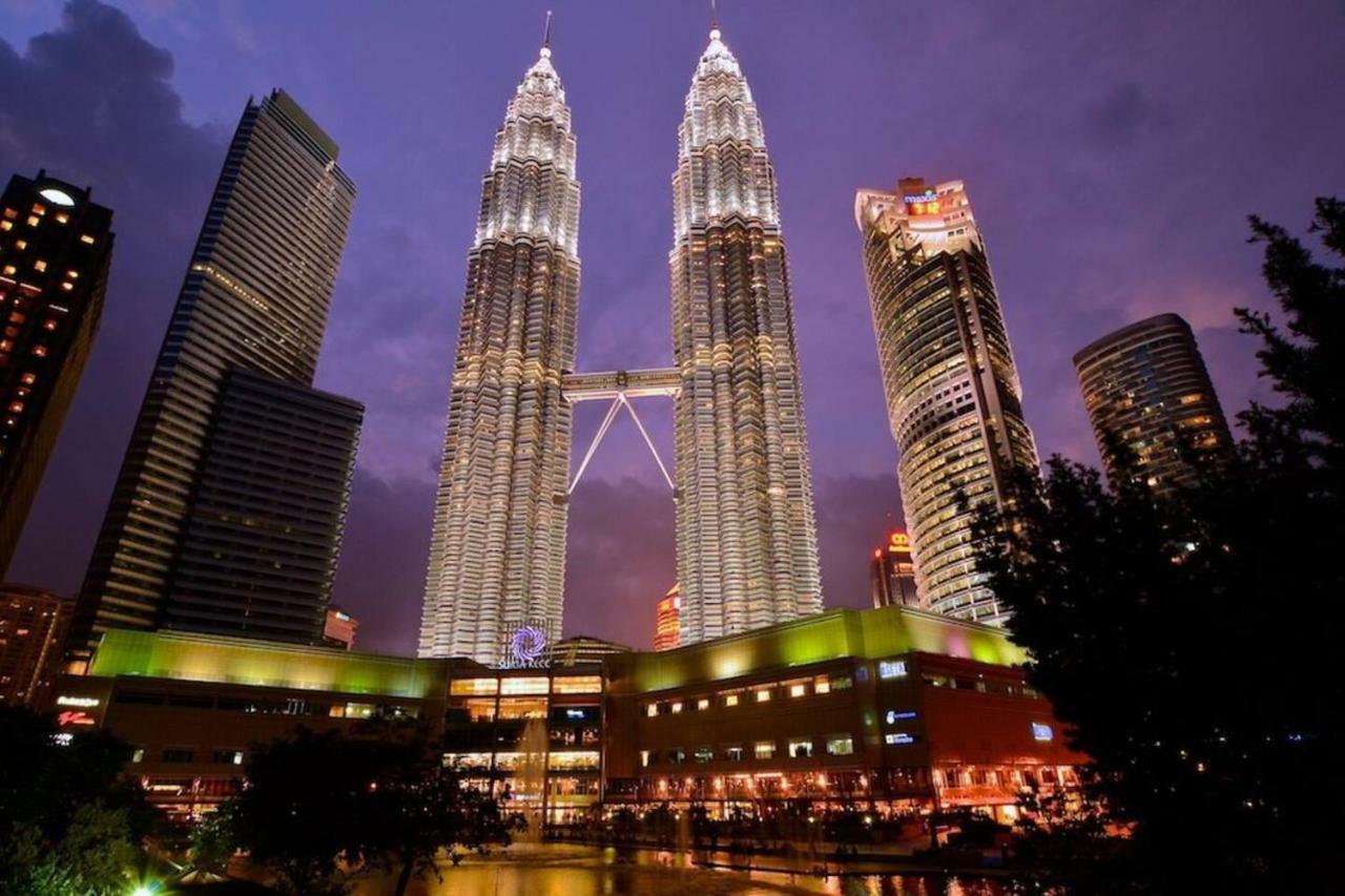 3Br Villa Puteri Near Sunway Putra, Pwtc + Parking Kuala Lumpur