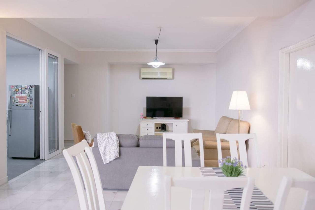 Apartment 3Br Villa Puteri Near Sunway Putra, Pwtc + Parking
