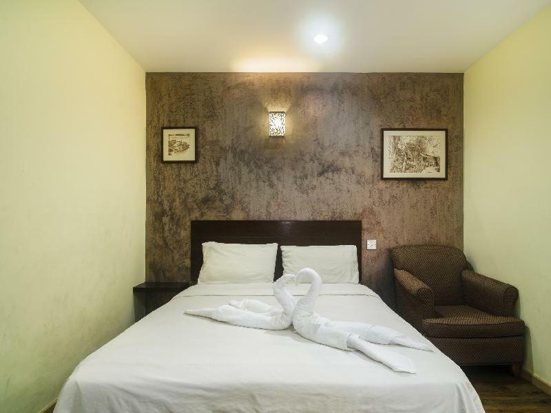 Hotel Rujia *