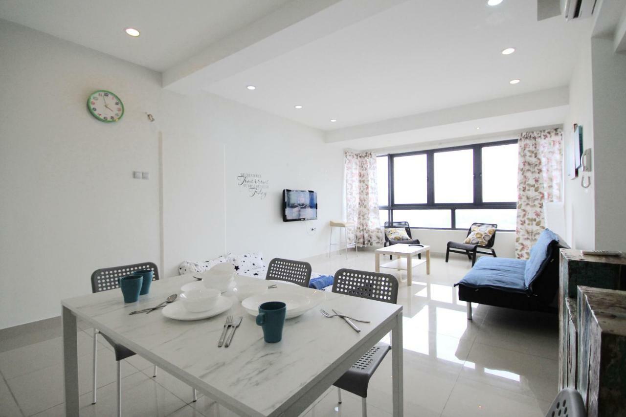 Apartment 8 Old Klang Road