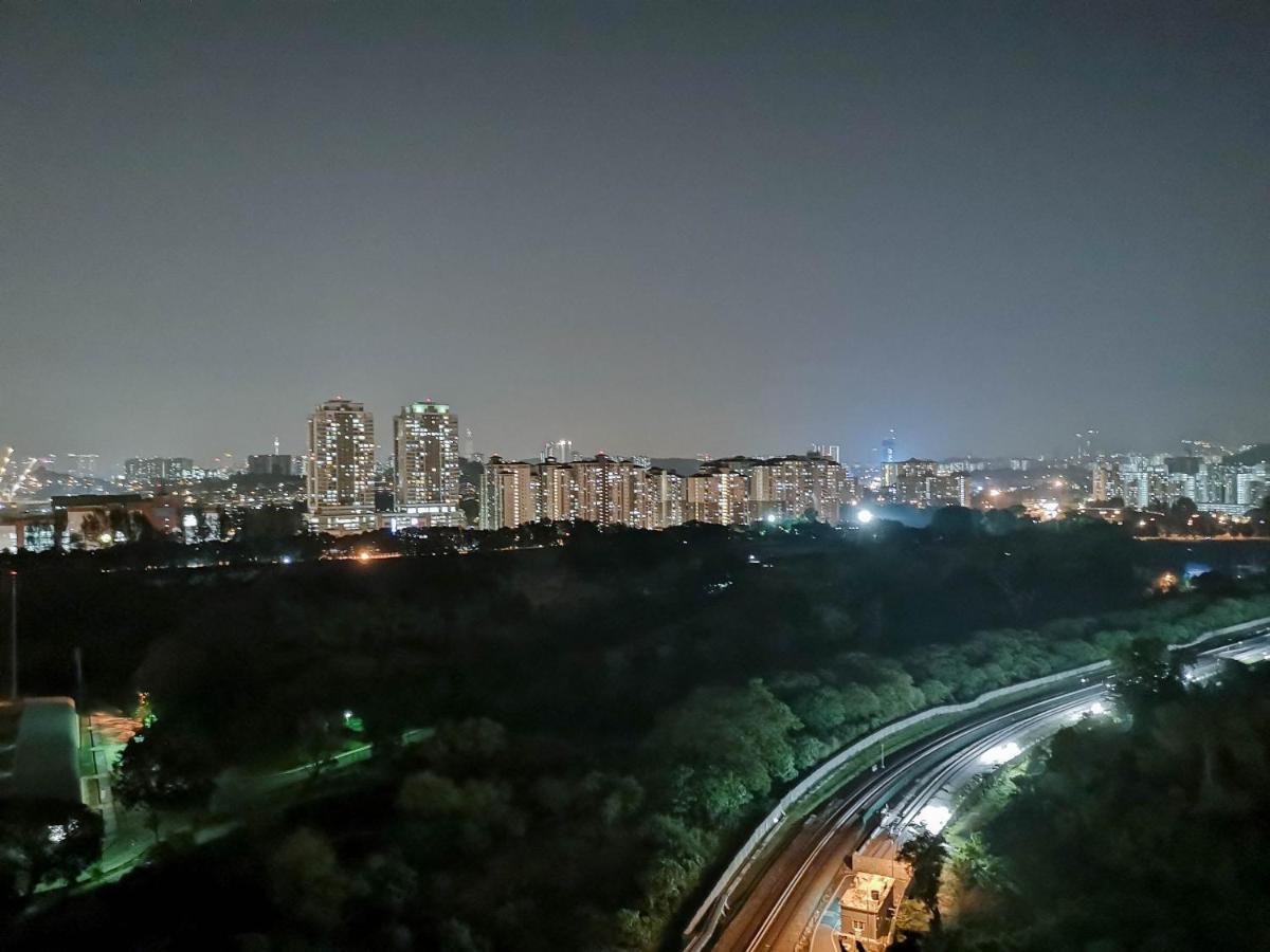 Apartment Premium Homestay Near Stadium Bukit Jalil Kuala Lumpur
