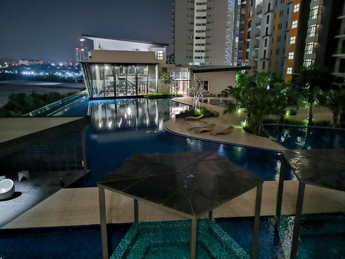 Premium Homestay Near Stadium Bukit Jalil